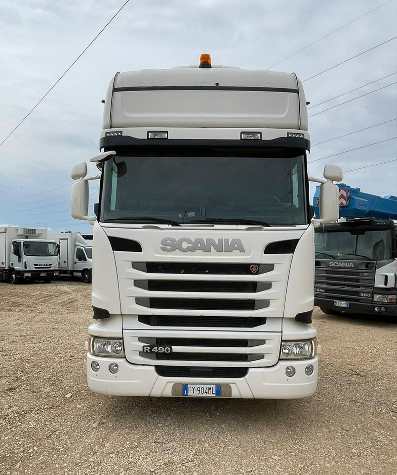 SCANIA R490 TOP LINE - مقطورة السحب: صورة 2 SCANIA R490 TOP LINE - مقطورة السحب: صورة 2