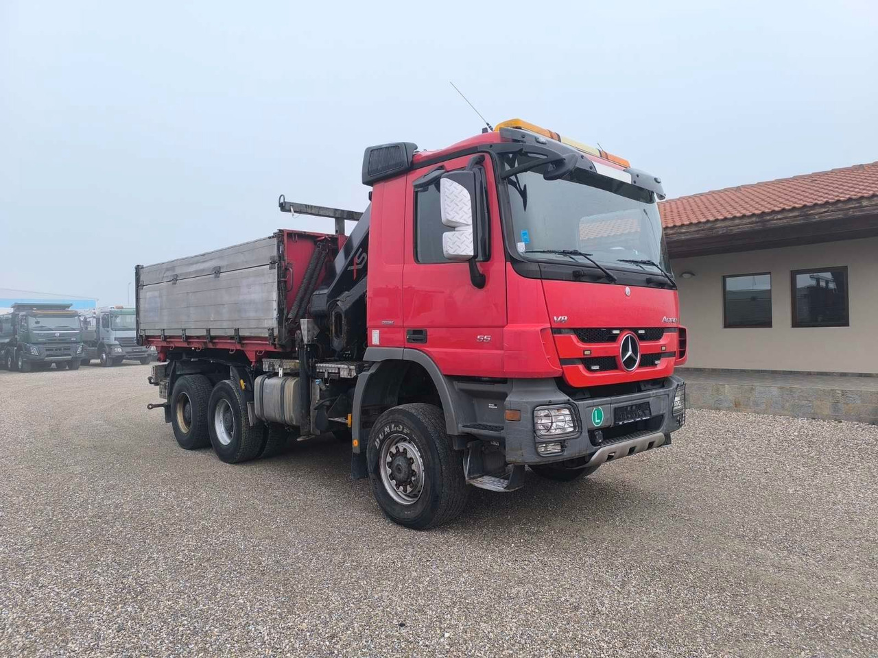 Mercedes-Benz ACTROS 3355 V8 6X6 HIAB 211 EP-5 HIPRO - شاحنة قلاب, شاحنة كرين: صورة 1 Mercedes-Benz ACTROS 3355 V8 6X6 HIAB 211 EP-5 HIPRO - شاحنة قلاب, شاحنة كرين: صورة 1