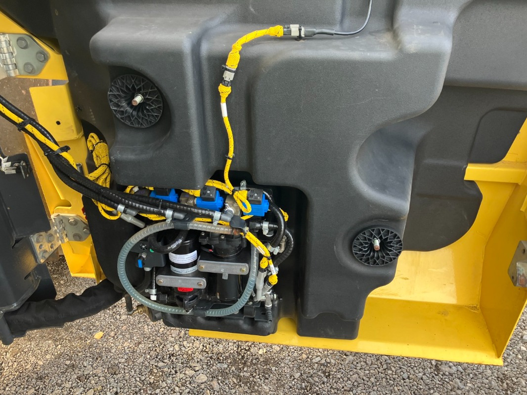 BOMAG DE BW 154 AP-5 AM - مدحلة: صورة 3 BOMAG DE BW 154 AP-5 AM - مدحلة: صورة 3