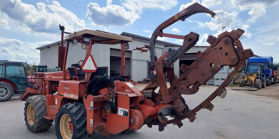 تأجير  Koparka łańcuchowa Ditch Witch 8020 85KM Koparka łańcuchowa Ditch Witch 8020 85KM: صورة 6