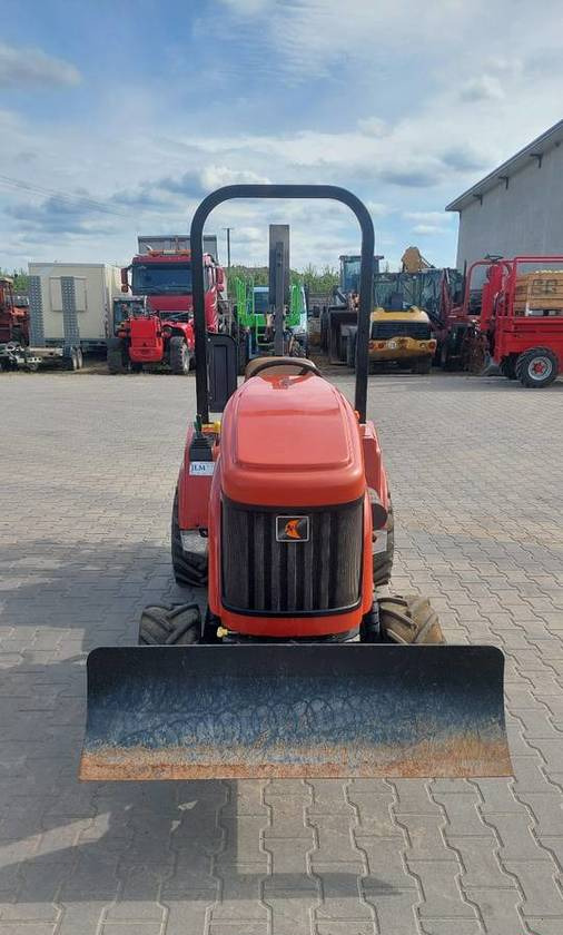 Koparka łańcuchowa Ditch Witch RT30 - حفار خنادق: صورة 3 Koparka łańcuchowa Ditch Witch RT30 - حفار خنادق: صورة 3