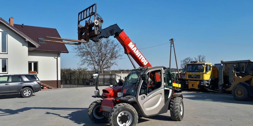 Ładowarka teleskopowa Manitou MLT 625-75H (MT625) - آلة رفع ونقل تلسكوبية: صورة 1 Ładowarka teleskopowa Manitou MLT 625-75H (MT625) - آلة رفع ونقل تلسكوبية: صورة 1