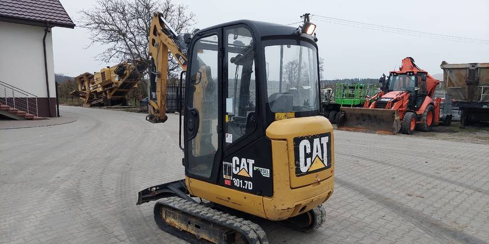 Minikoparka CAT 301.7D 2016 rok 1622h rozsuwane podwozie - حفار زاحف: صورة 2 Minikoparka CAT 301.7D 2016 rok 1622h rozsuwane podwozie - حفار زاحف: صورة 2