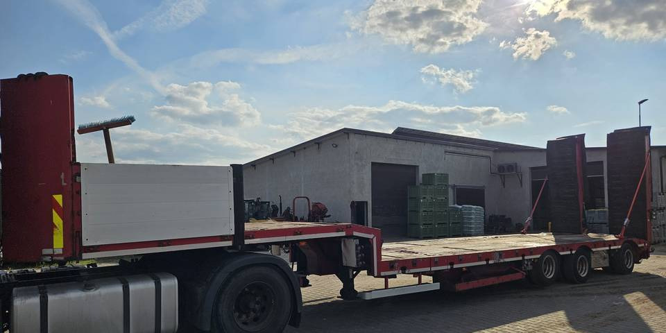 Naczepa niskopodwozie Bodex KIS3J DMC 47 ton - نصف مقطورة بلودر منخفض: صورة 3 Naczepa niskopodwozie Bodex KIS3J DMC 47 ton - نصف مقطورة بلودر منخفض: صورة 3