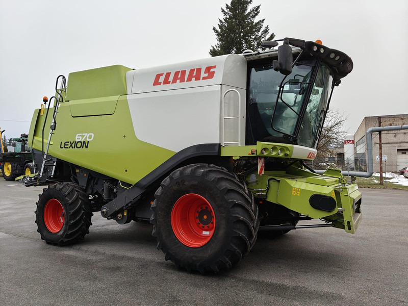 Claas Lexion 670 - حصادة: صورة 1 Claas Lexion 670 - حصادة: صورة 1
