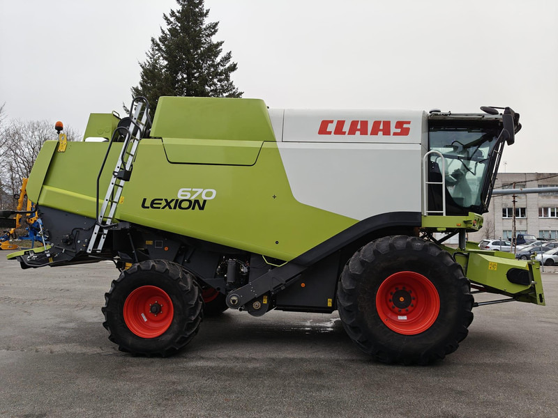 Claas Lexion 670 - حصادة: صورة 3 Claas Lexion 670 - حصادة: صورة 3