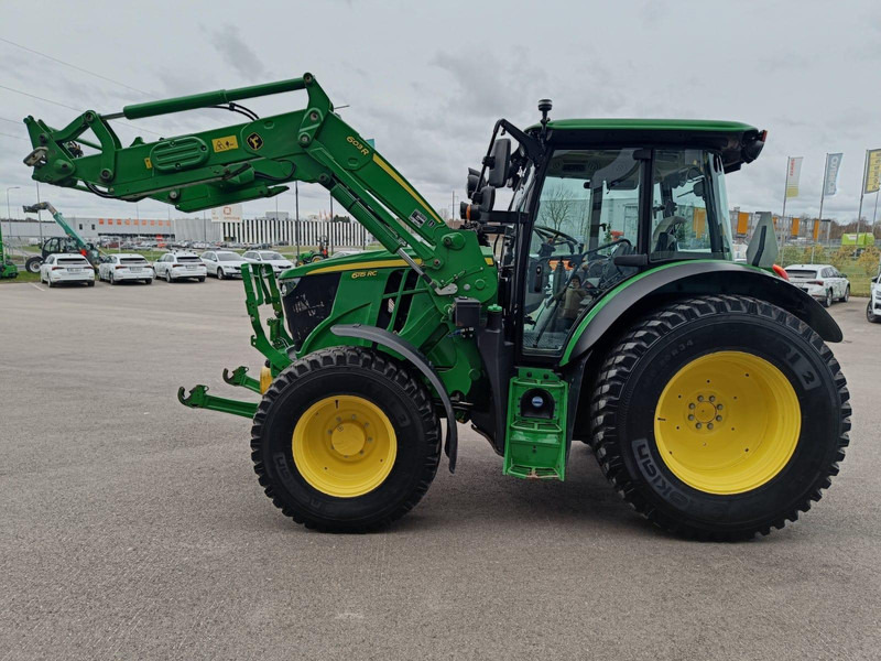 John Deere 6115 RC - جرار: صورة 4 John Deere 6115 RC - جرار: صورة 4