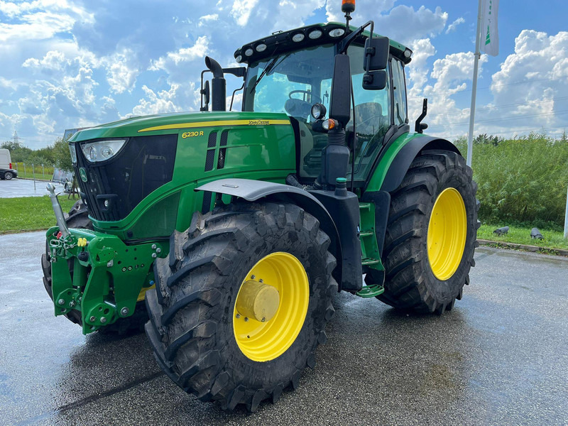John Deere 6230R - جرار: صورة 1 John Deere 6230R - جرار: صورة 1