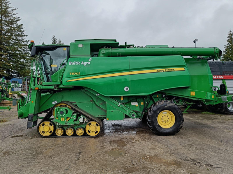 John Deere T670i - حصادة: صورة 2 John Deere T670i - حصادة: صورة 2