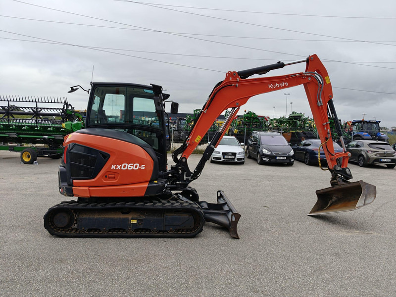 Kubota KX060-5 - حفار صغير: صورة 2 Kubota KX060-5 - حفار صغير: صورة 2