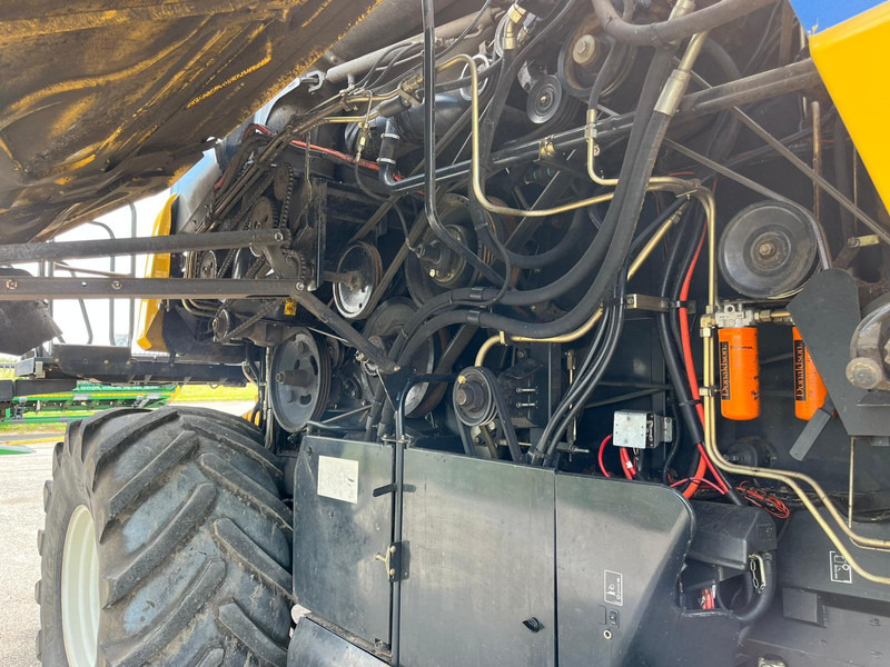 تأجير New Holland CX 860 New Holland CX 860: صورة 14