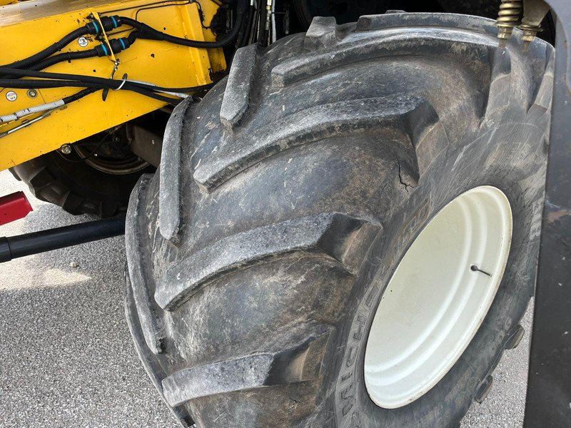 تأجير New Holland CX 860 New Holland CX 860: صورة 10