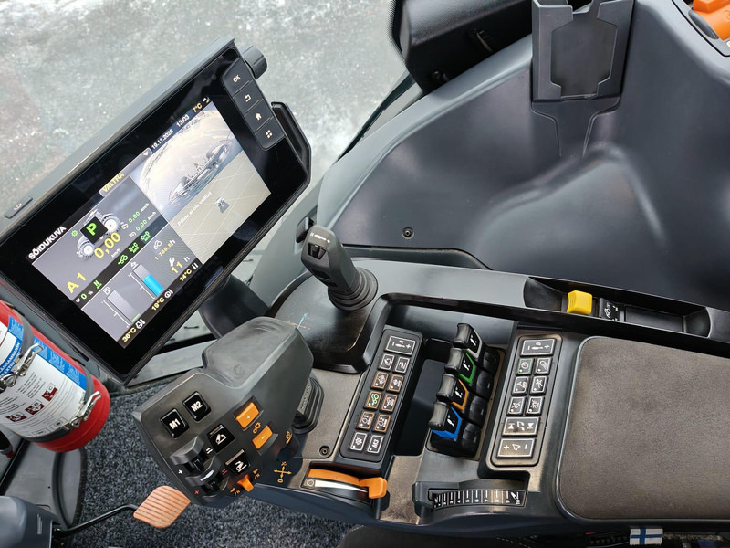 تأجير Valtra T255 Versu RTK Valtra T255 Versu RTK: صورة 15 تأجير Valtra T255 Versu RTK Valtra T255 Versu RTK: صورة 15