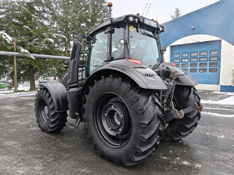 Valtra T255 Versu RTK - جرار: صورة 5 Valtra T255 Versu RTK - جرار: صورة 5