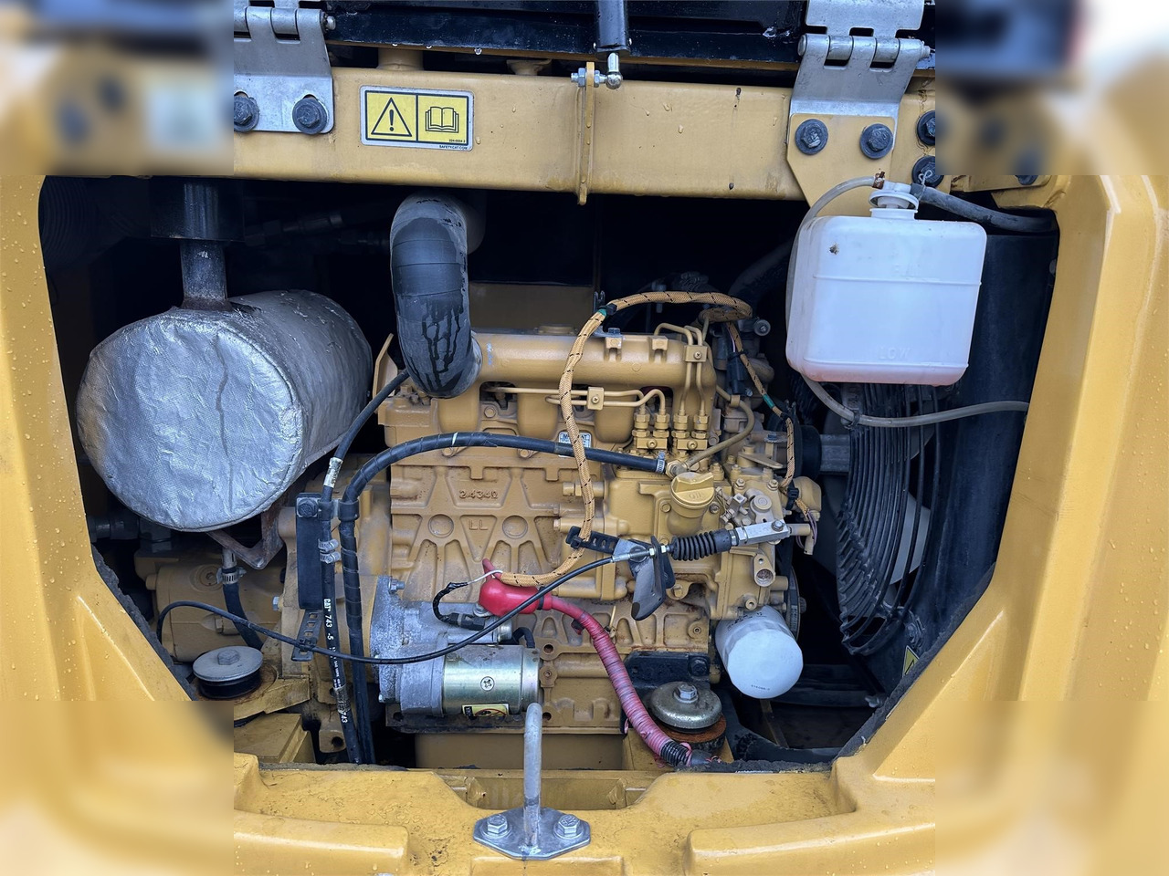 CATERPILLAR 305.5E2 CR - حفار صغير: صورة 5 CATERPILLAR 305.5E2 CR - حفار صغير: صورة 5