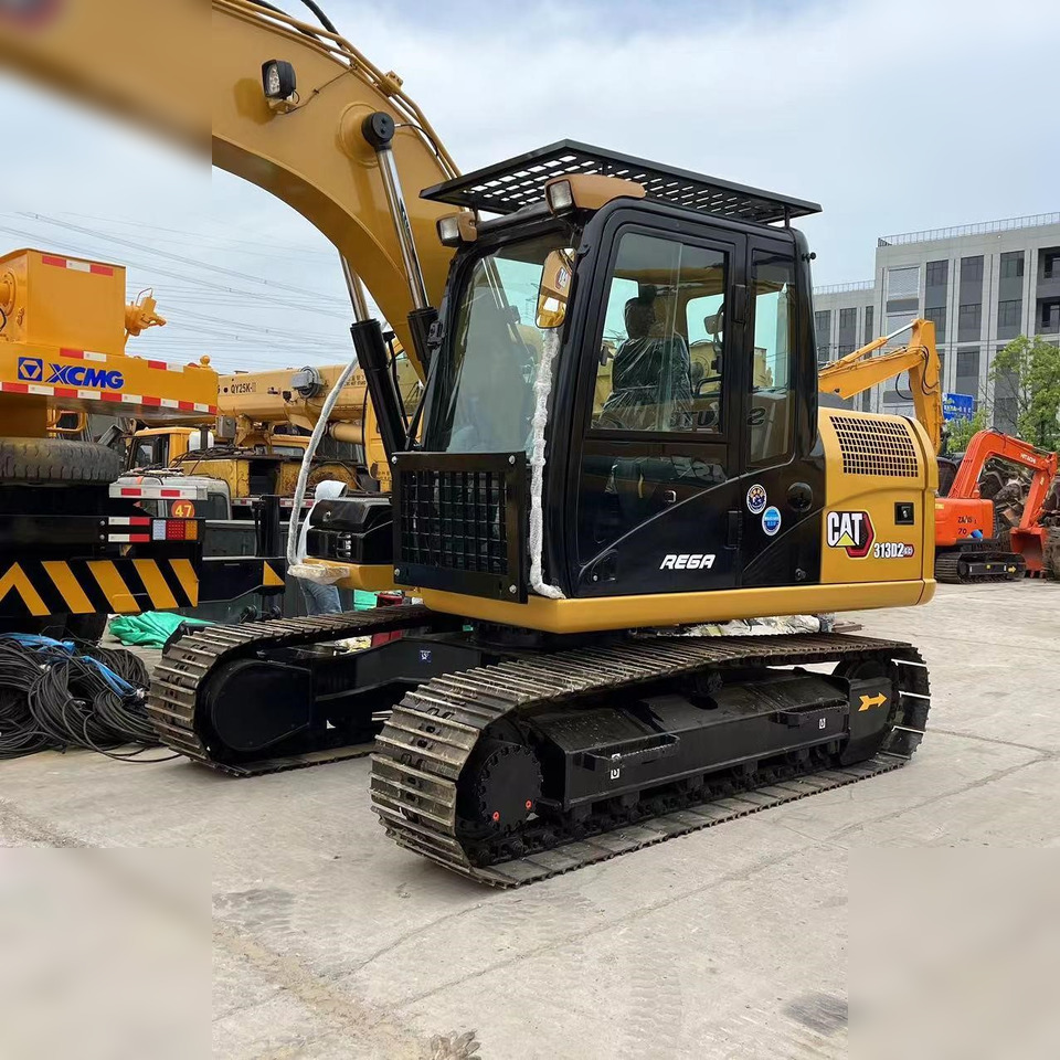 CATERPILLAR 313D2 GC - حفار زاحف: صورة 5 CATERPILLAR 313D2 GC - حفار زاحف: صورة 5