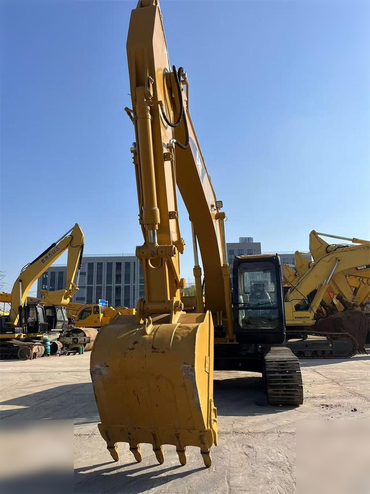 CATERPILLAR 320CL - حفار زاحف: صورة 3 CATERPILLAR 320CL - حفار زاحف: صورة 3