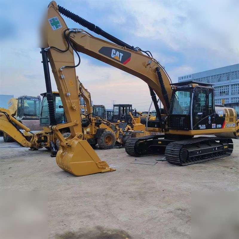 CATERPILLAR 320D2 - حفار زاحف: صورة 4 CATERPILLAR 320D2 - حفار زاحف: صورة 4