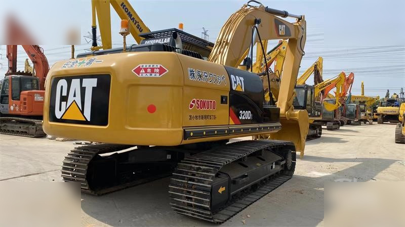 CATERPILLAR 320D2 - حفار زاحف: صورة 3 CATERPILLAR 320D2 - حفار زاحف: صورة 3