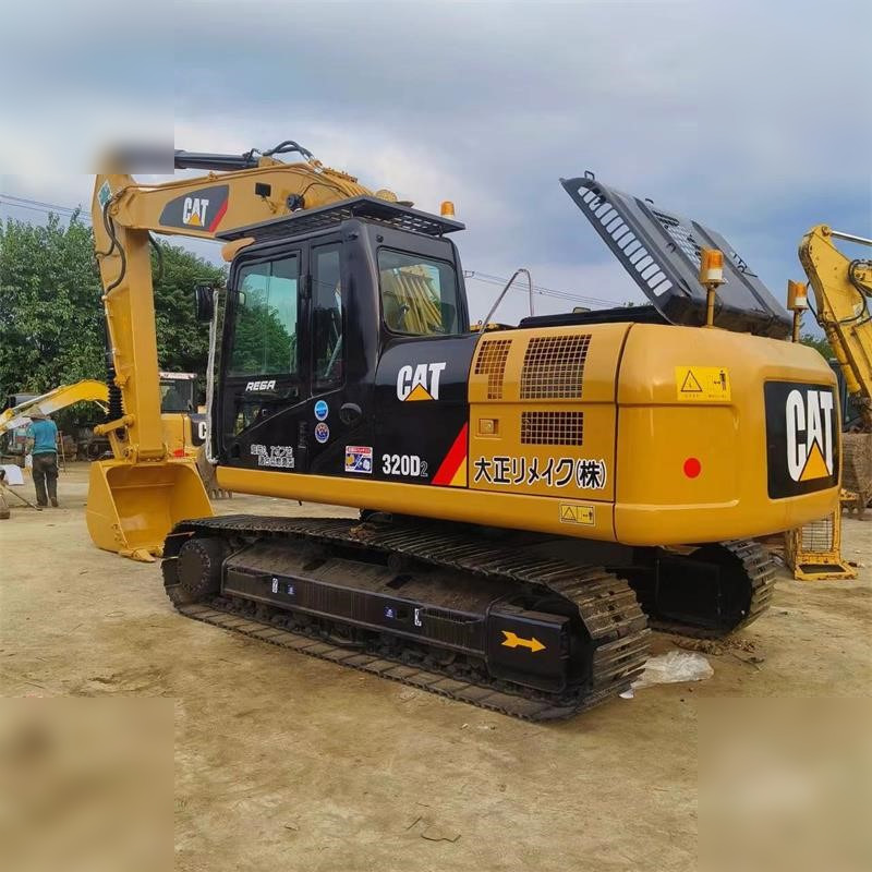 CATERPILLAR 320D2 - حفار زاحف: صورة 1 CATERPILLAR 320D2 - حفار زاحف: صورة 1