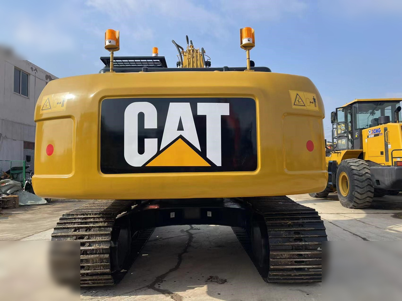 CATERPILLAR 320D - حفار زاحف: صورة 2 CATERPILLAR 320D - حفار زاحف: صورة 2