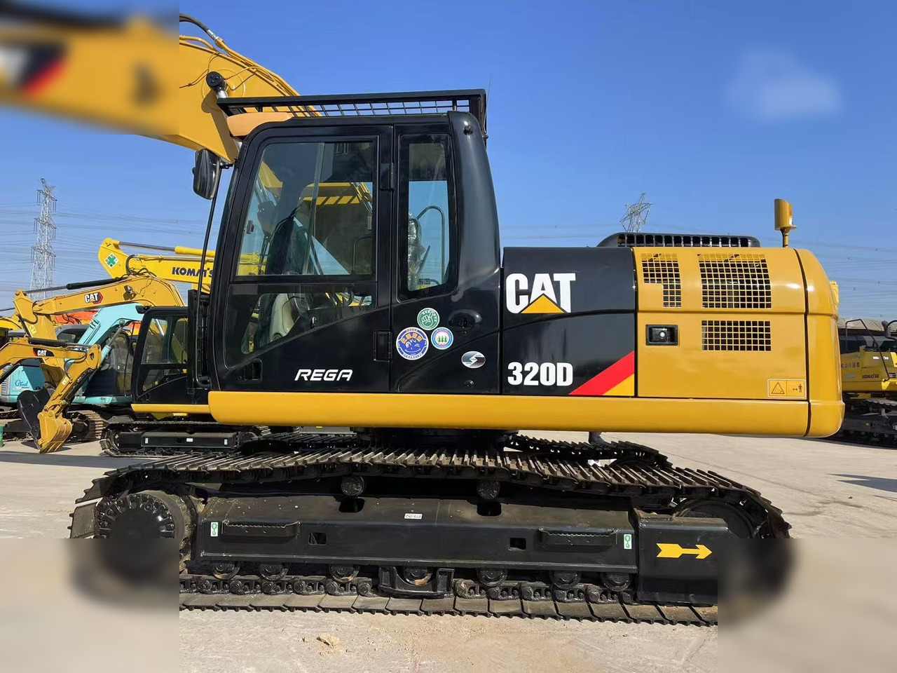 CATERPILLAR 320D - حفار زاحف: صورة 3 CATERPILLAR 320D - حفار زاحف: صورة 3