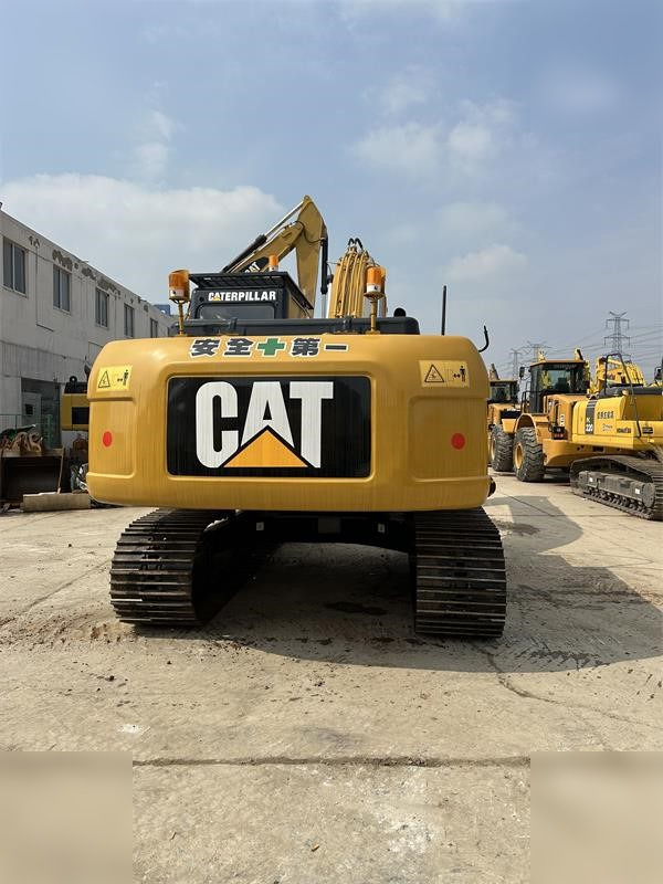 CATERPILLAR 320D - حفار زاحف: صورة 5 CATERPILLAR 320D - حفار زاحف: صورة 5