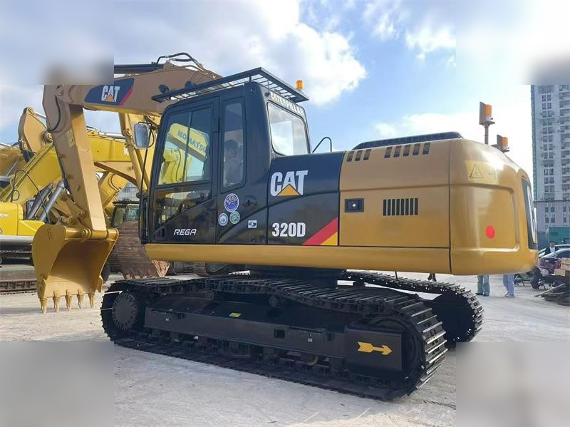 CATERPILLAR 320D - حفار زاحف: صورة 5 CATERPILLAR 320D - حفار زاحف: صورة 5