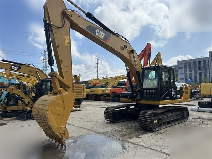 CATERPILLAR 320D - حفار زاحف: صورة 5 CATERPILLAR 320D - حفار زاحف: صورة 5