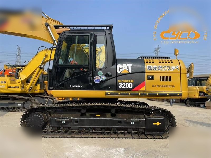CATERPILLAR 320D - حفار زاحف: صورة 3 CATERPILLAR 320D - حفار زاحف: صورة 3