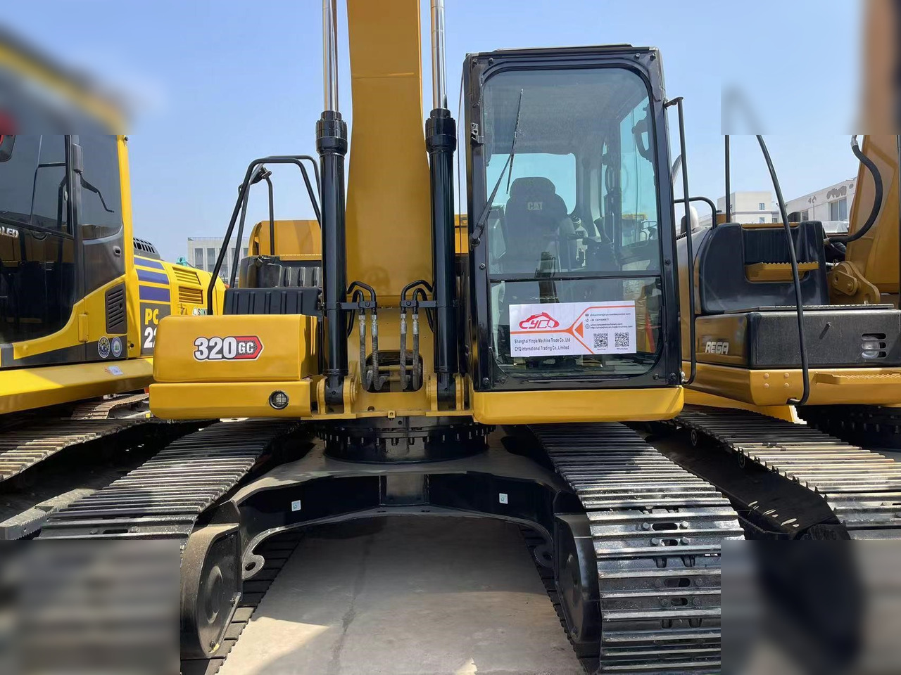 CATERPILLAR 320GC - حفار زاحف: صورة 4 CATERPILLAR 320GC - حفار زاحف: صورة 4