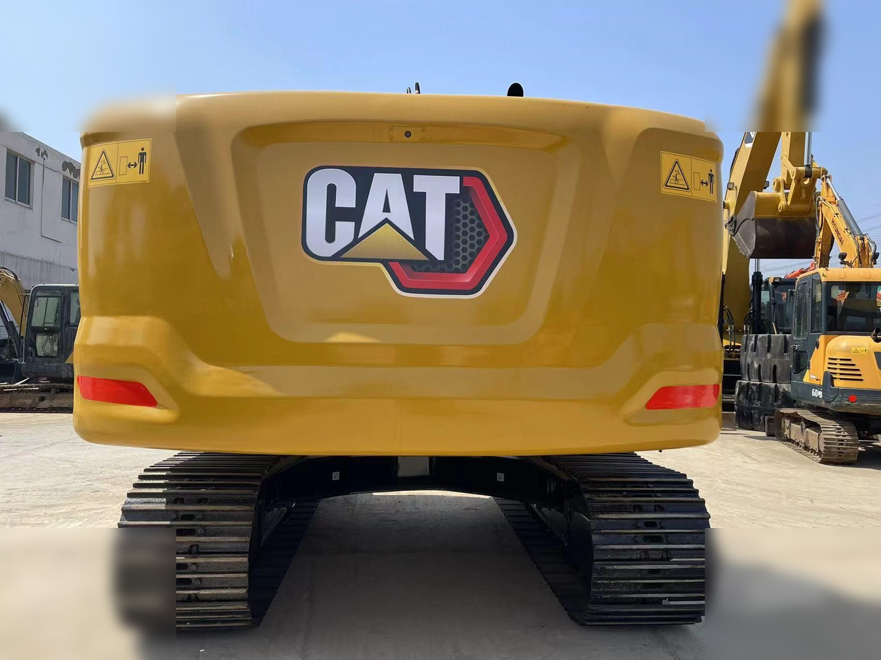 CATERPILLAR 320GC - حفار زاحف: صورة 3 CATERPILLAR 320GC - حفار زاحف: صورة 3