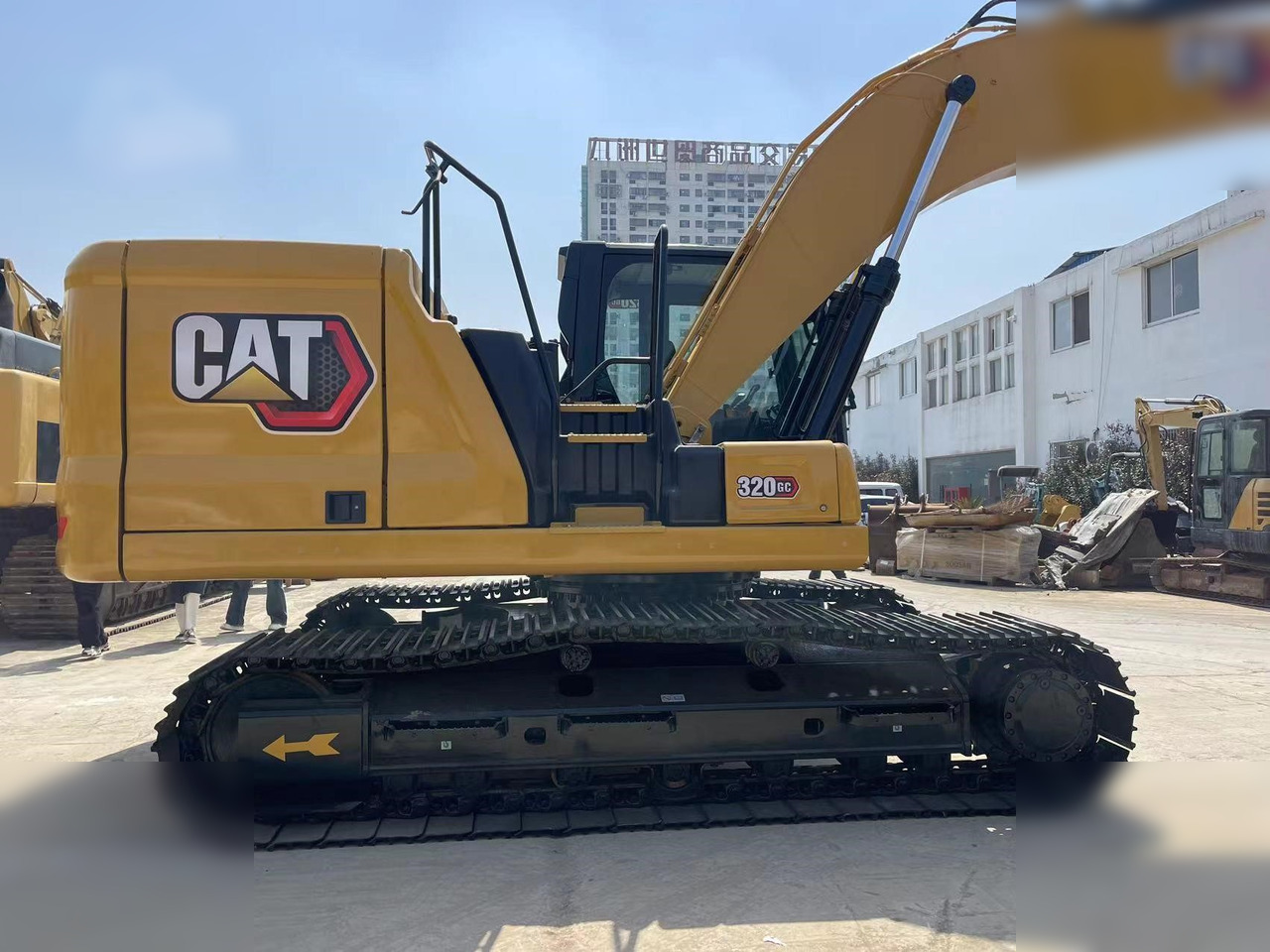 CATERPILLAR 320GC - حفار زاحف: صورة 5 CATERPILLAR 320GC - حفار زاحف: صورة 5