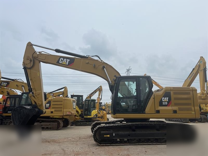 حفار زاحف CATERPILLAR 320: صورة 1