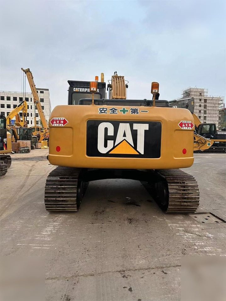 CATERPILLAR 323DL - حفار زاحف: صورة 2 CATERPILLAR 323DL - حفار زاحف: صورة 2