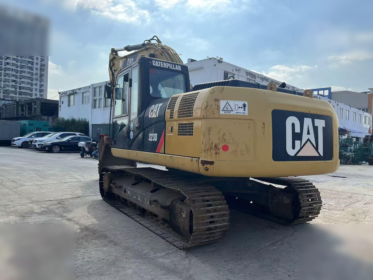 CATERPILLAR 323D - حفار زاحف: صورة 3 CATERPILLAR 323D - حفار زاحف: صورة 3