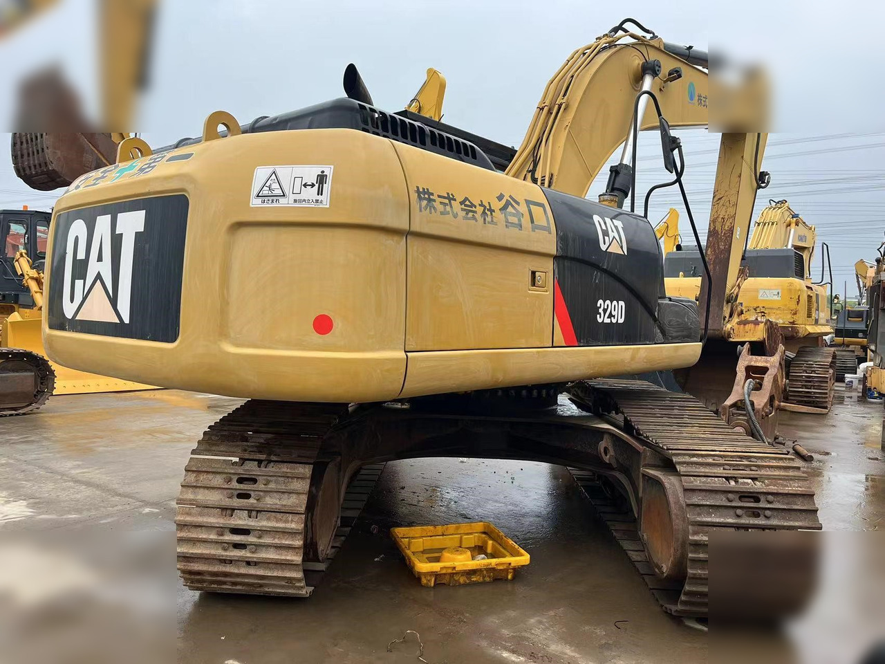 CATERPILLAR 329D - حفار زاحف: صورة 2 CATERPILLAR 329D - حفار زاحف: صورة 2