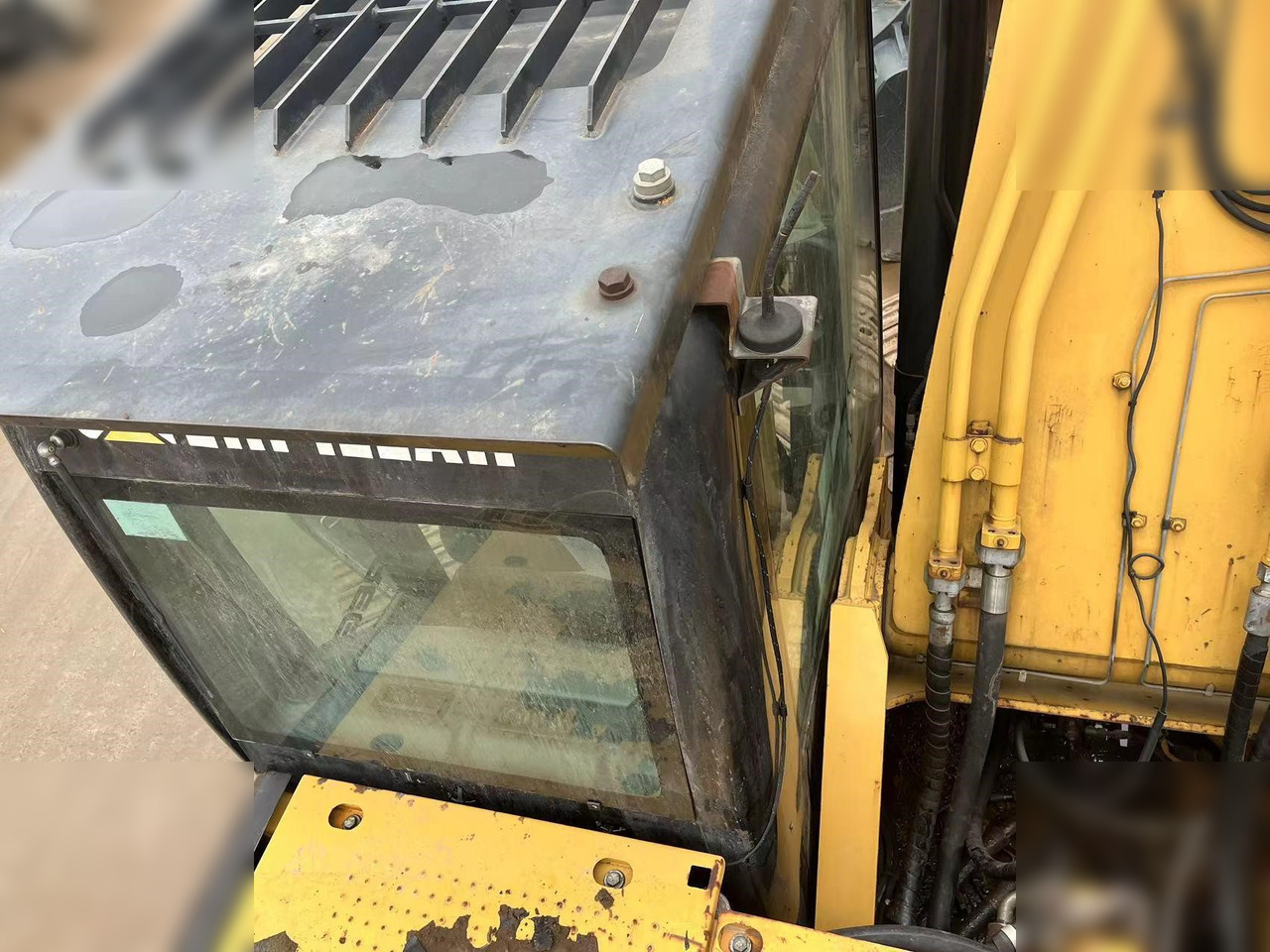 CATERPILLAR 329D - حفار زاحف: صورة 4 CATERPILLAR 329D - حفار زاحف: صورة 4