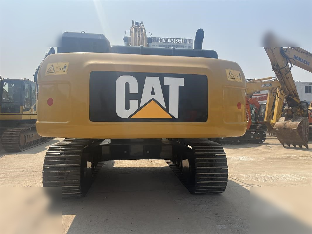 CATERPILLAR 330D - حفار زاحف: صورة 3 CATERPILLAR 330D - حفار زاحف: صورة 3
