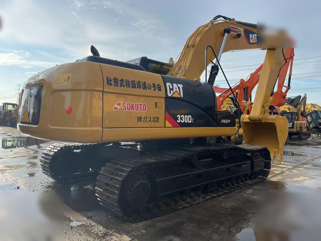 CATERPILLAR 330D - حفار زاحف: صورة 4 CATERPILLAR 330D - حفار زاحف: صورة 4