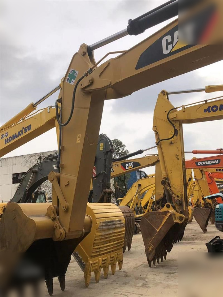 CATERPILLAR 336D2 - حفار زاحف: صورة 4 CATERPILLAR 336D2 - حفار زاحف: صورة 4