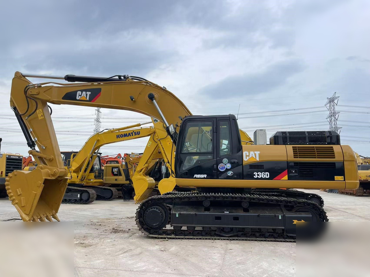 CATERPILLAR 336D - حفار زاحف: صورة 1 CATERPILLAR 336D - حفار زاحف: صورة 1