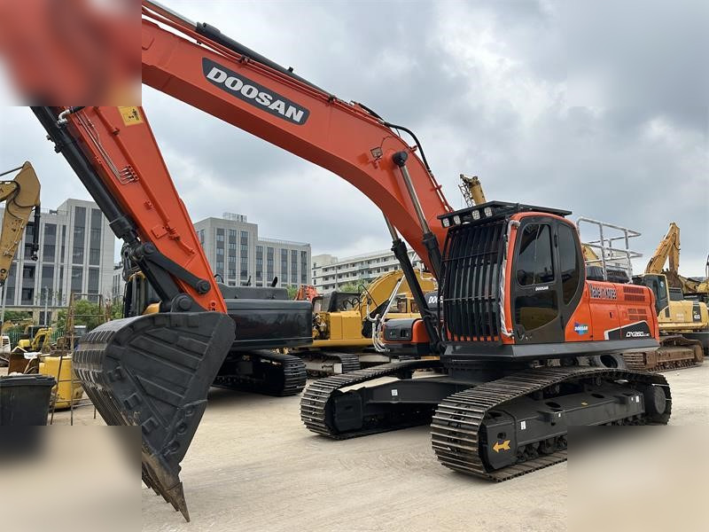 DOOSAN DX260 LC - حفار زاحف: صورة 4 DOOSAN DX260 LC - حفار زاحف: صورة 4