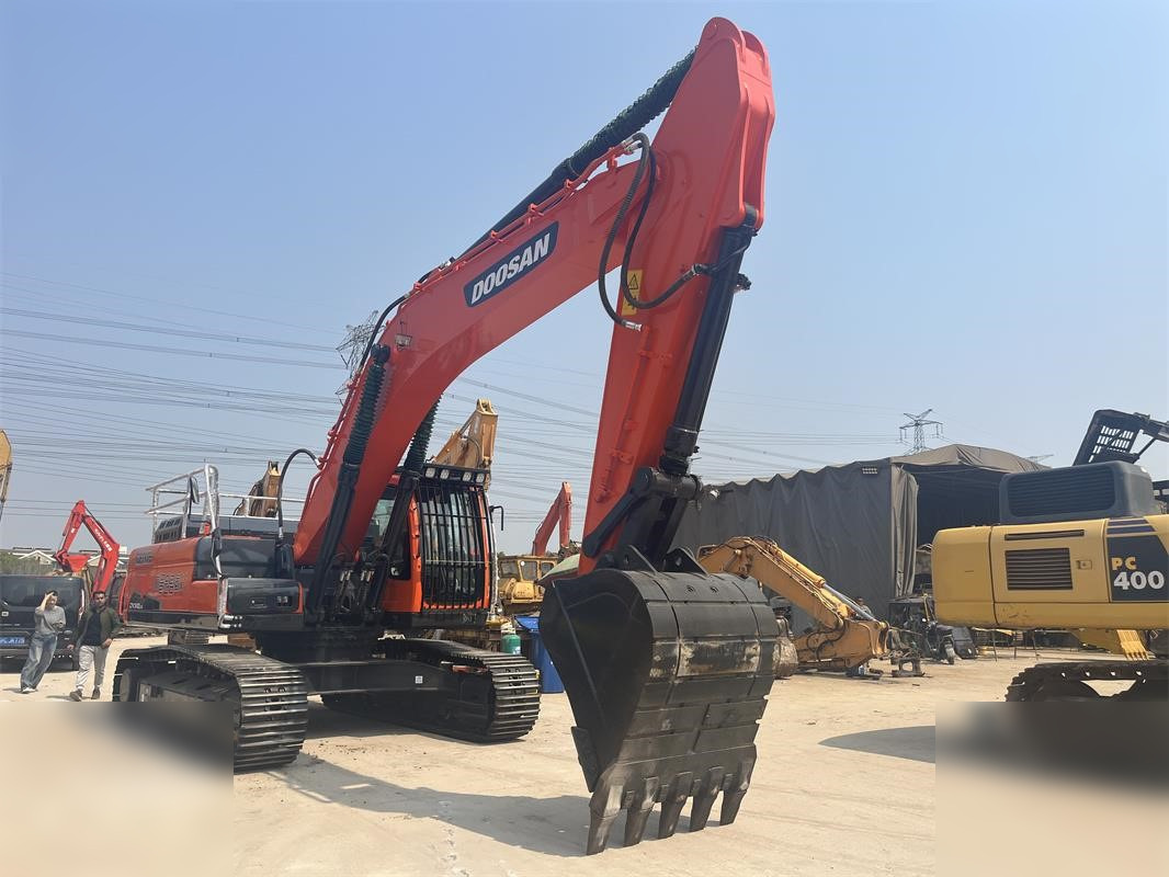 DOOSAN DX340 LCA - حفار زاحف: صورة 5 DOOSAN DX340 LCA - حفار زاحف: صورة 5