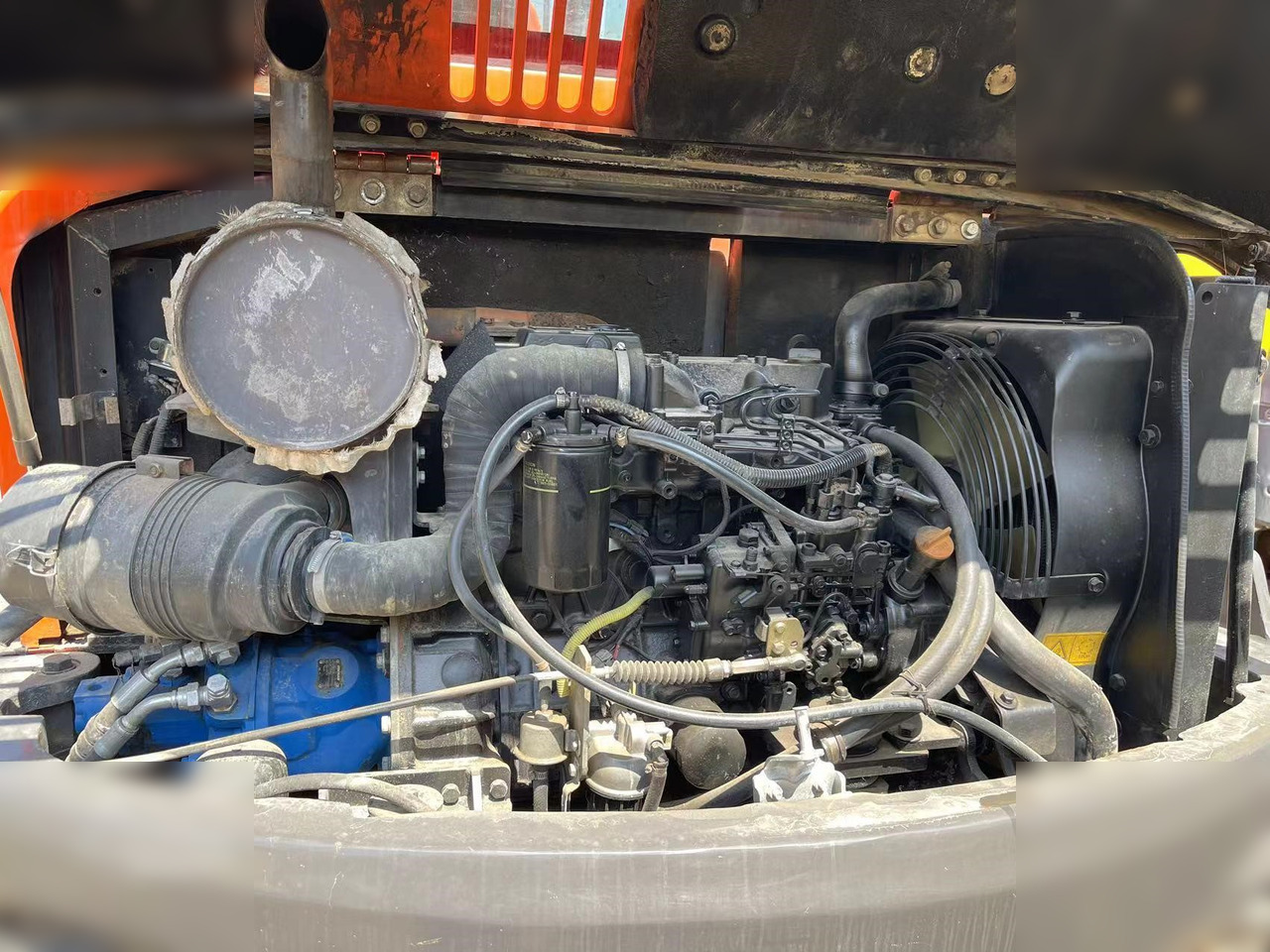 DOOSAN DX60-9C - حفار زاحف: صورة 5 DOOSAN DX60-9C - حفار زاحف: صورة 5