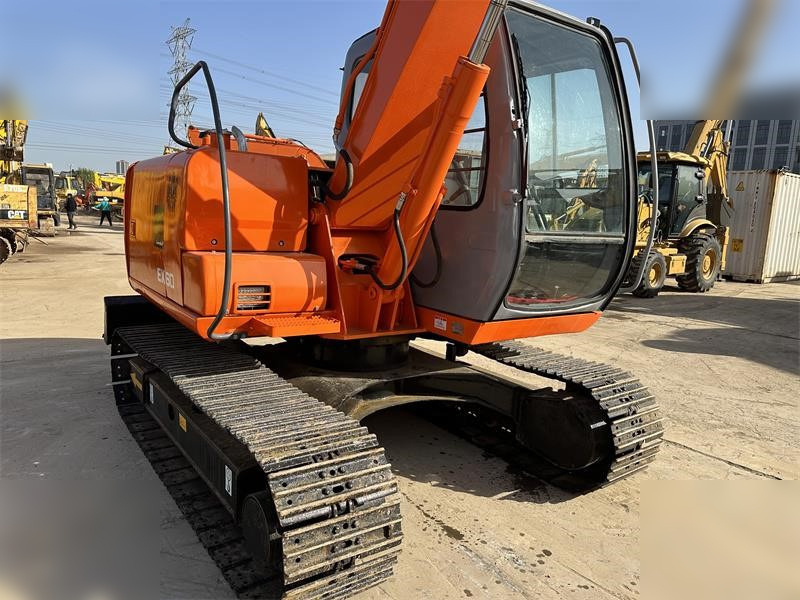 HITACHI EX60-5 - حفار زاحف: صورة 3 HITACHI EX60-5 - حفار زاحف: صورة 3