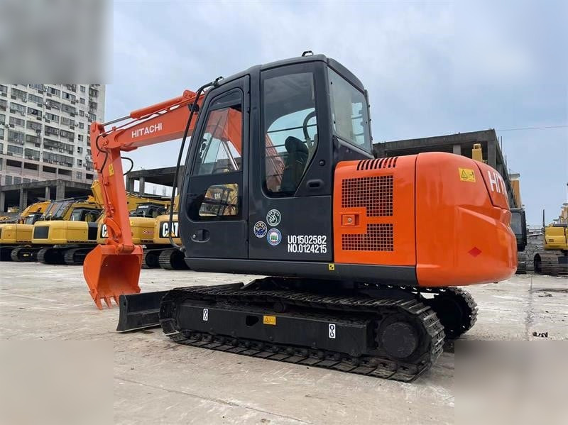 HITACHI ZX60 - حفار زاحف: صورة 3 HITACHI ZX60 - حفار زاحف: صورة 3