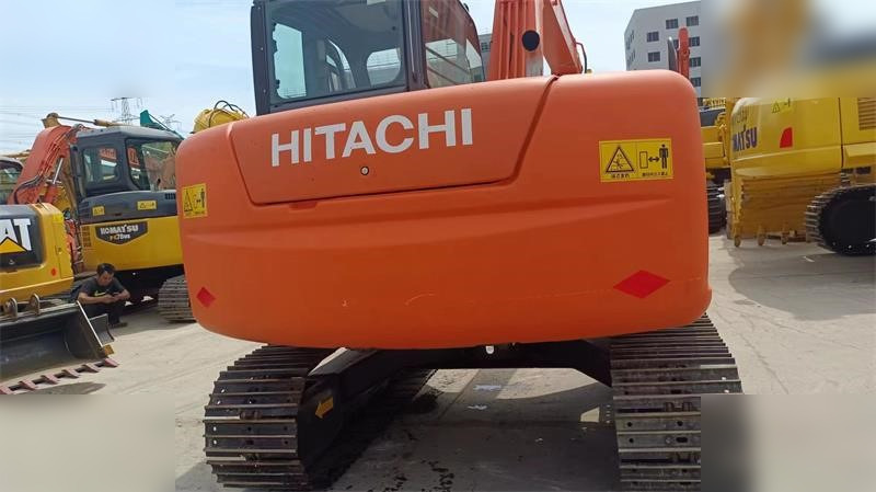 HITACHI ZX70 - حفار زاحف: صورة 4 HITACHI ZX70 - حفار زاحف: صورة 4