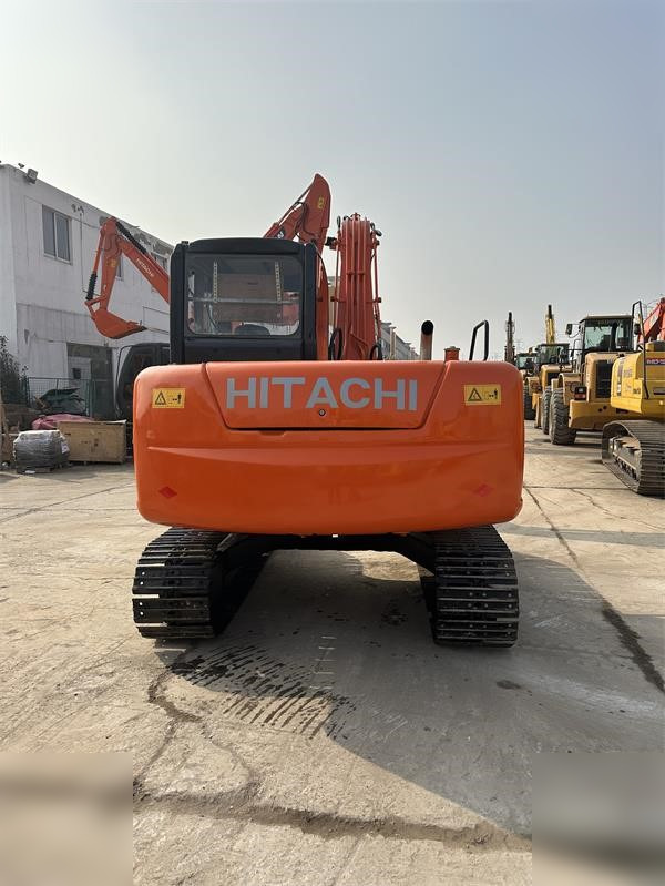 HITACHI ZX70 - حفار زاحف: صورة 3 HITACHI ZX70 - حفار زاحف: صورة 3