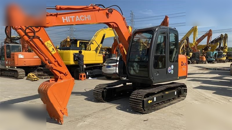 HITACHI ZX70 - حفار زاحف: صورة 4 HITACHI ZX70 - حفار زاحف: صورة 4
